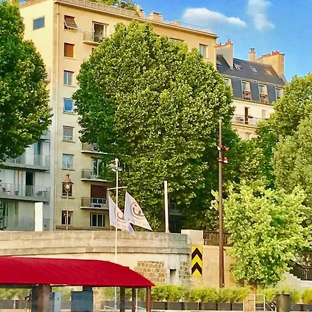 Seine Et Marais Bed & Breakfast
