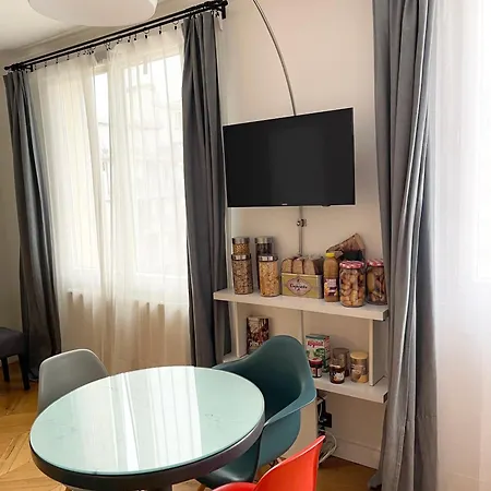 Bed & Breakfast Seine Et Marais Parijs
